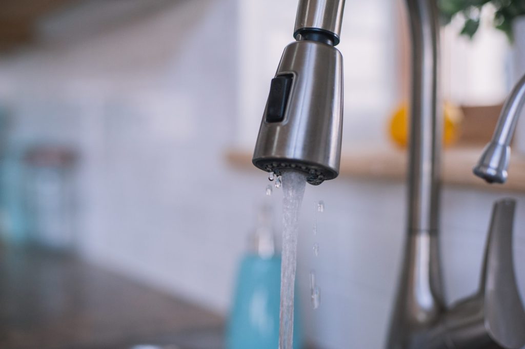 constant pressure system for well